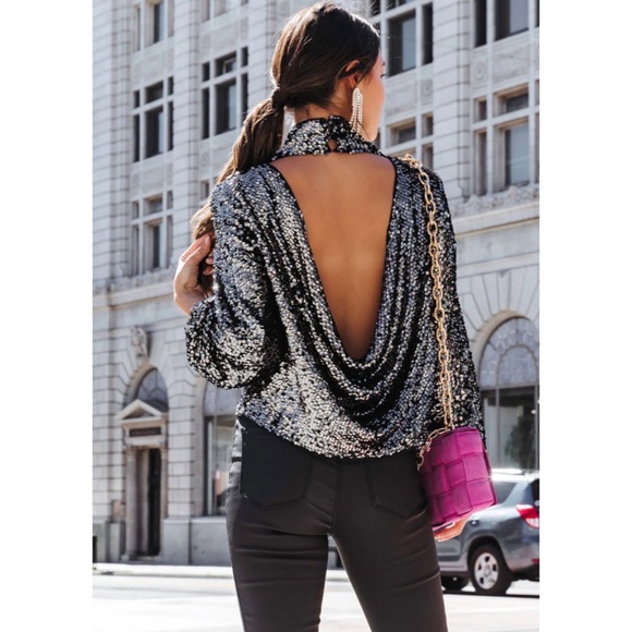 VICI - BROADWAY SEQUIN MOCK NECK LONG SLEEVE TOP - BLACK - M - Picture 2 of 11